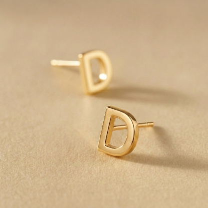 Initial Letter D Gold Stud