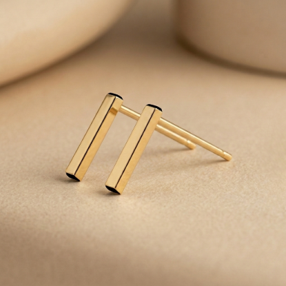 Initial Letter I Gold Stud Earring